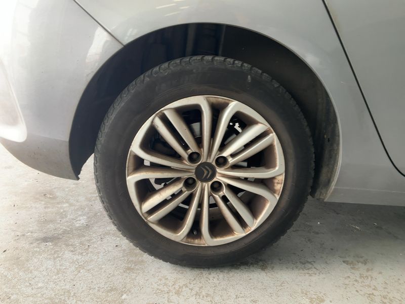 Citroen C4 1.6 Blue-HDi Millenium 2016 – снимка 9