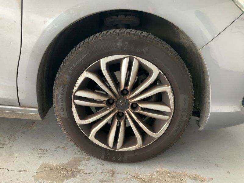 Citroen C4 1.6 Blue-HDi Millenium 2016 – снимка 11