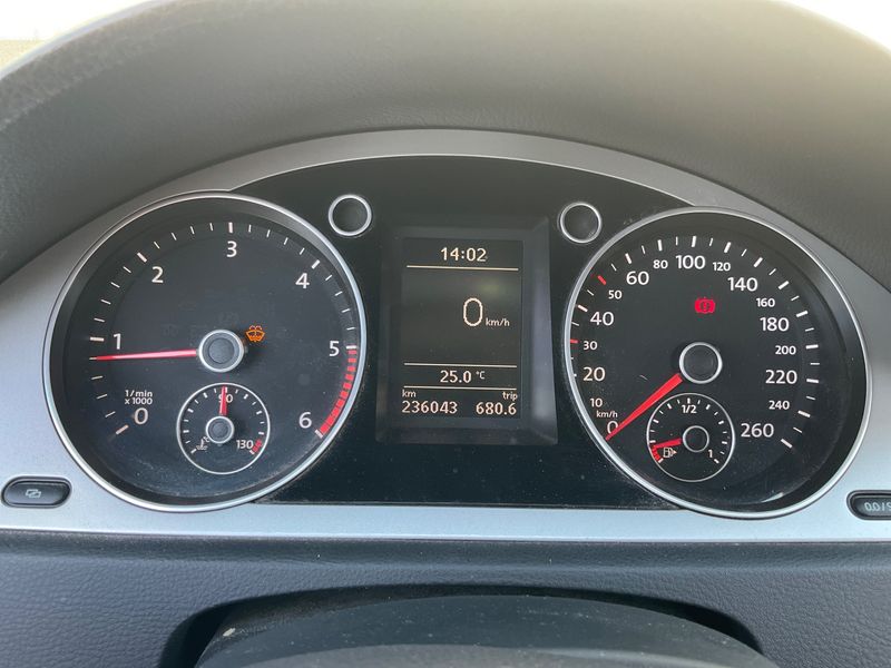 Volkswagen Passat 2.0 TDI Sportline 4Motion 2010 – снимка 4