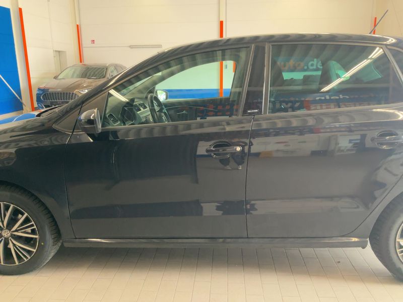 Volkswagen Polo 1.2 TSI Allstar BlueMotion Tech 2016 – снимка 4