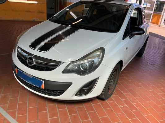Opel Corsa 1.4 Color Edition 2011 – снимка 1