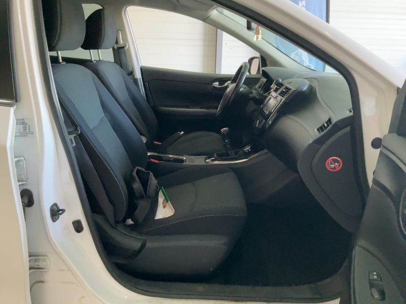 Nissan Pulsar 1.5 Turbodiesel 2014 – снимка 11