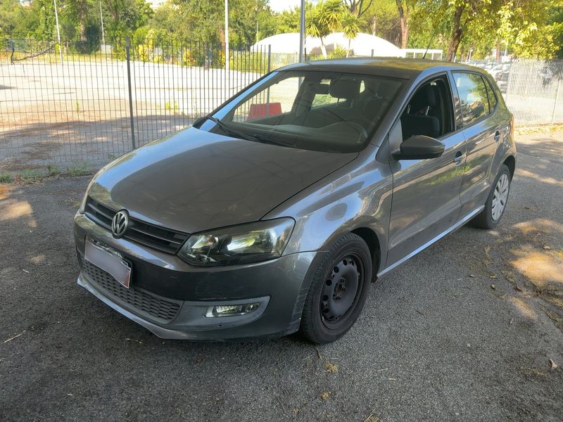 Volkswagen Polo 1.2 TDI Comfortline 2011 – снимка 1