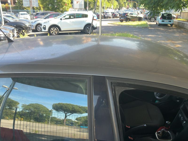 Volkswagen Polo 1.2 TDI Comfortline 2011 – снимка 13