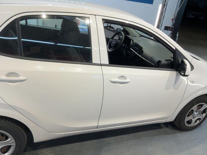 Kia Picanto 1.0 Attract 2018 – снимка 10