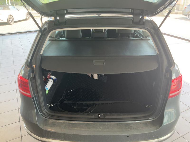 Volkswagen Passat 2.0 TDI Highline 4Motion BlueMotion Tech 2012 – снимка 10