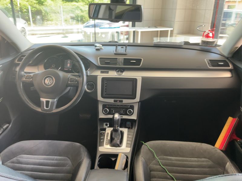 Volkswagen Passat 2.0 TDI Highline 4Motion BlueMotion Tech 2012 – снимка 12