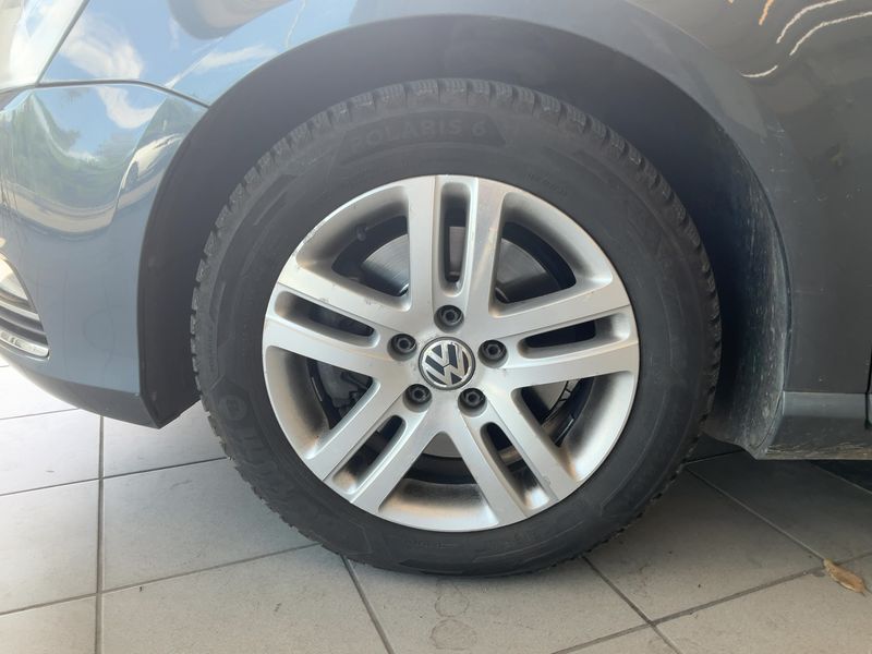 Volkswagen Passat 2.0 TDI Highline 4Motion BlueMotion Tech 2012 – снимка 16