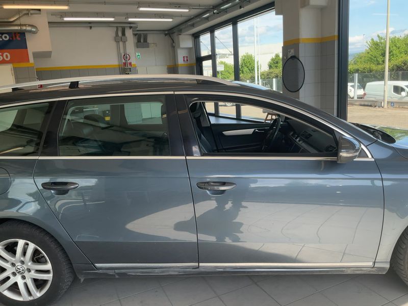 Volkswagen Passat 2.0 TDI Highline 4Motion BlueMotion Tech 2012 – снимка 7