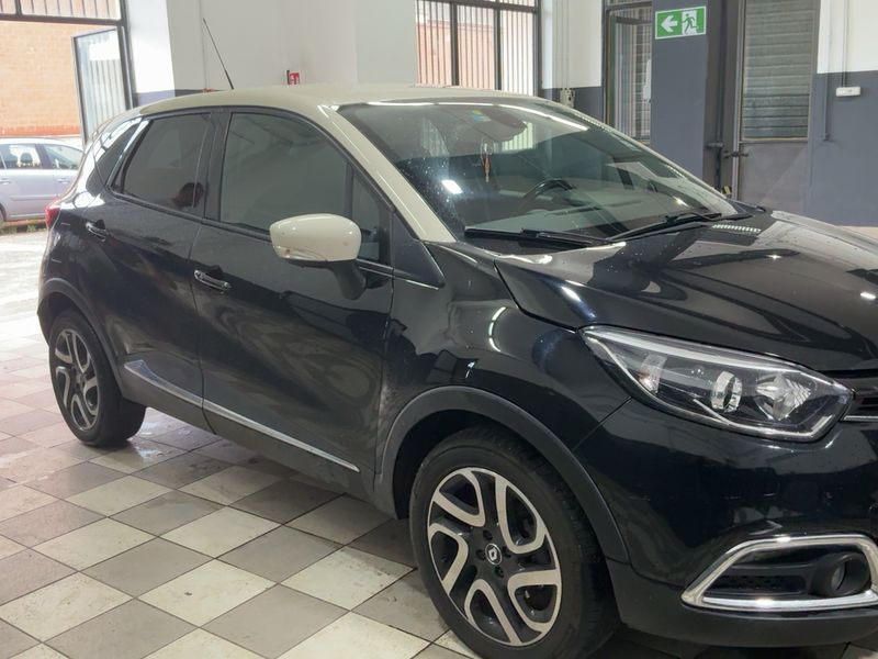 Renault Captur 1.5 dCi Energy Hypnotic 2017 – снимка 12