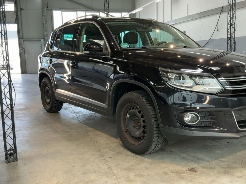 Volkswagen Tiguan 2.0 TDI Cup Sport & Style 4Motion BlueMotion Tech 2014 – снимка 12