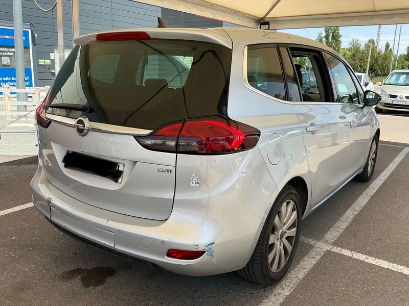 Opel Zafira Tourer 2.0 CDTI Excellence 2013 – снимка 2