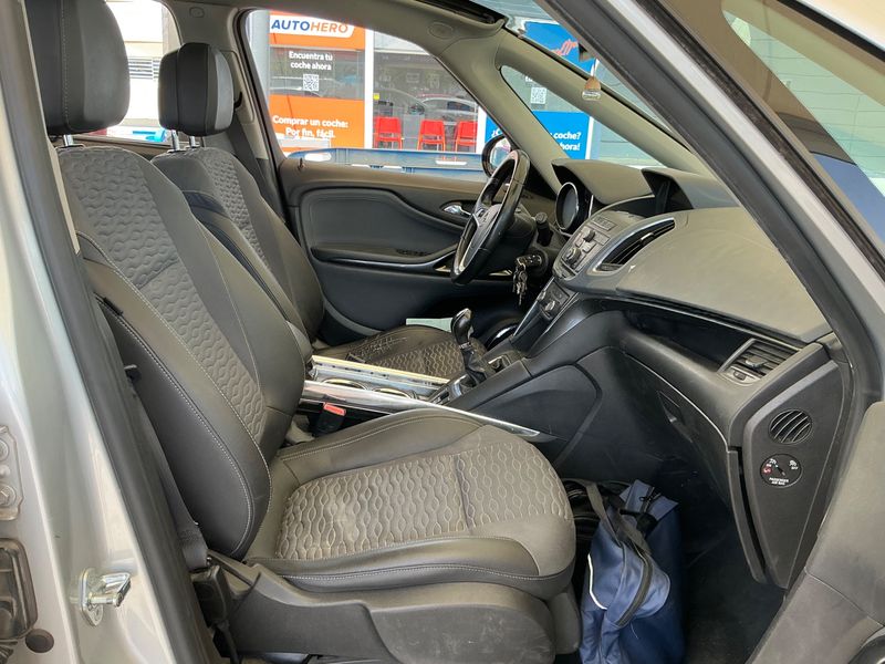 Opel Zafira Tourer 2.0 CDTI Excellence 2013 – снимка 3