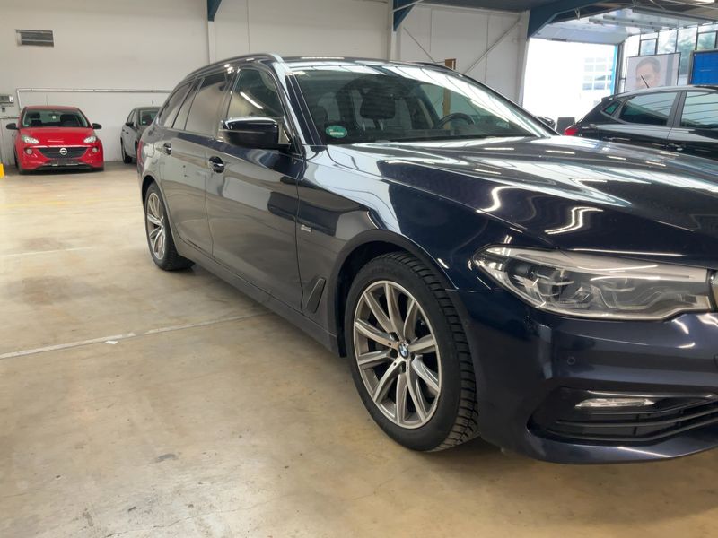 BMW 5er 540i xDrive Sport Line 2017 – снимка 12