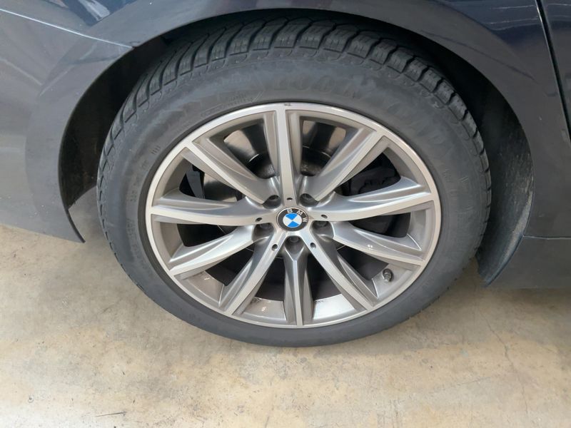 BMW 5er 540i xDrive Sport Line 2017 – снимка 9