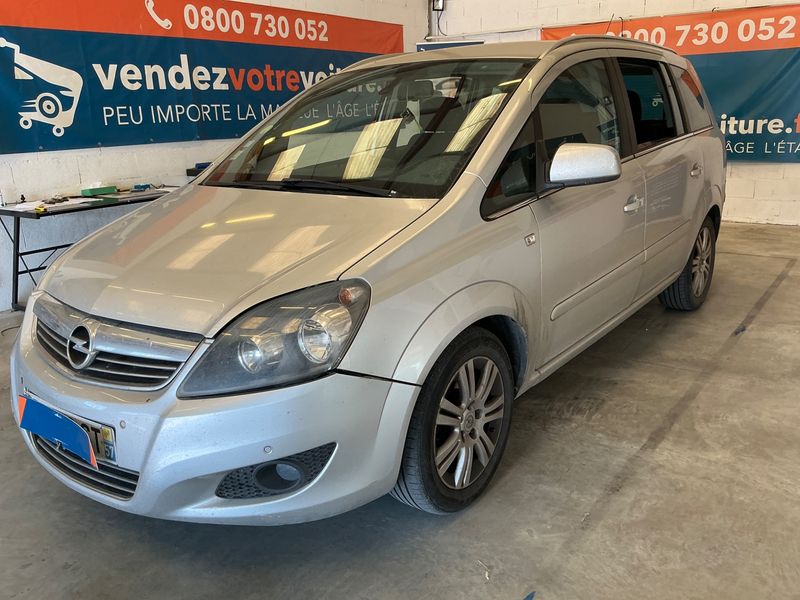 Opel Zafira 1.7 CDTI Cosmo Pack 2011 – снимка 1