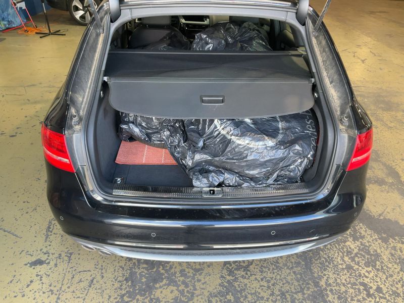 Audi A4 2.0 TDI quattro S line Sportpaket plus 2011 – снимка 16