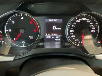 Audi A4 2.0 TDI quattro S line Sportpaket plus 2011 – снимка 19