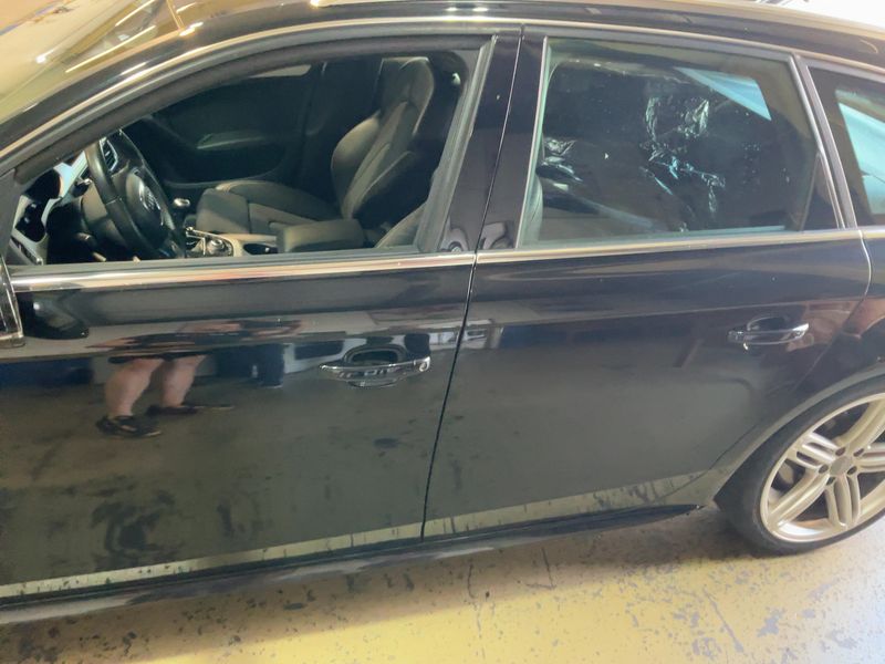 Audi A4 2.0 TDI quattro S line Sportpaket plus 2011 – снимка 4