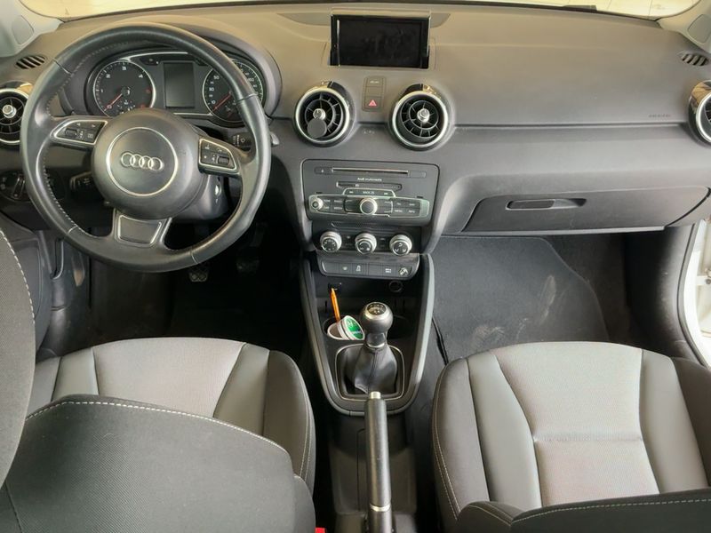 Audi A1 1.6 TDI Ambition 2017 – снимка 17