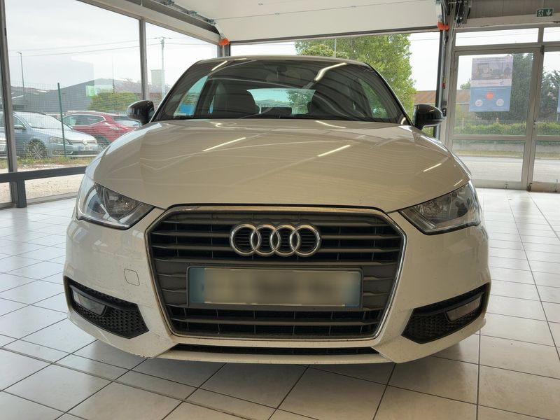 Audi A1 1.6 TDI Ambition 2017 – снимка 14