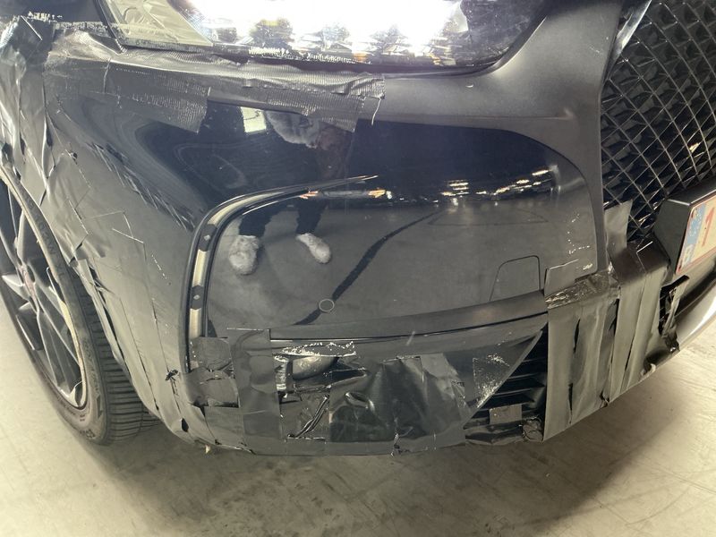 DS Automobiles DS7 Crossback 1.5 Blue-HDi Performance Line 2021 – снимка на щета