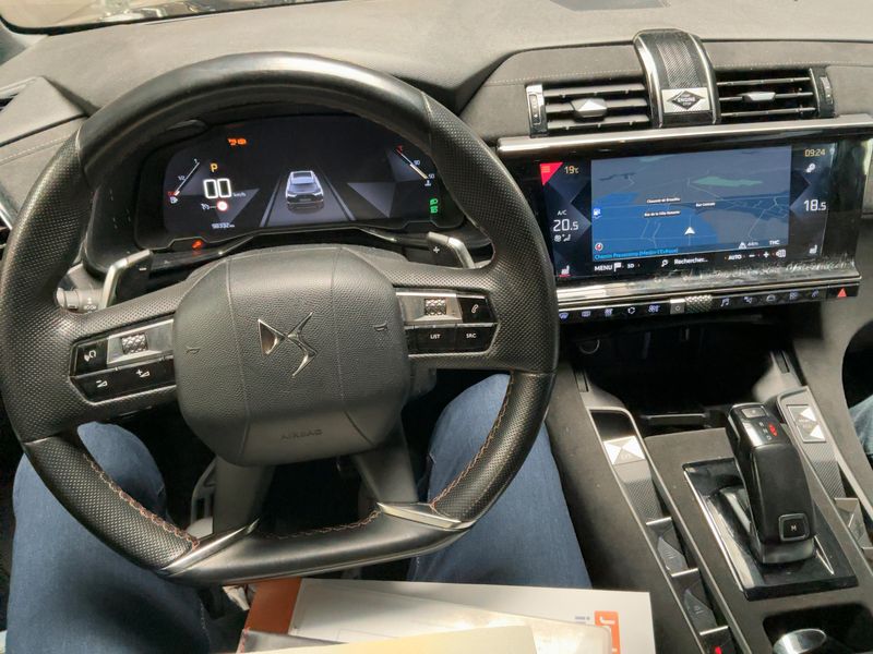 DS Automobiles DS7 Crossback 1.5 Blue-HDi Performance Line 2021 – снимка 12