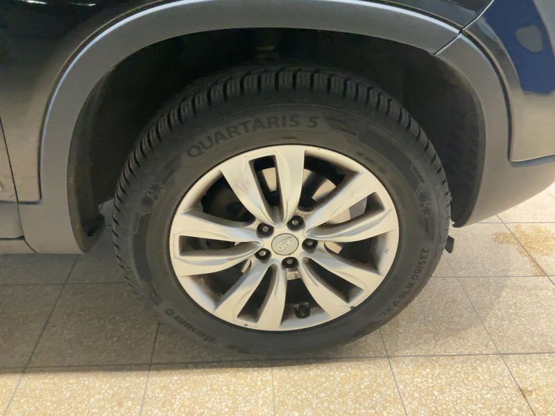 Kia Sorento 2.2 CRDi Spirit 4WD 2010 – снимка 11
