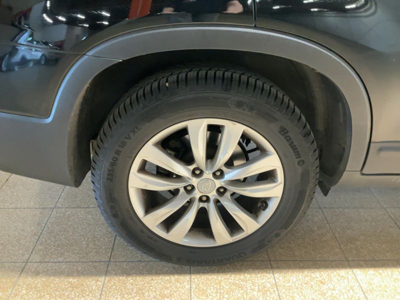 Kia Sorento 2.2 CRDi Spirit 4WD 2010 – снимка 9