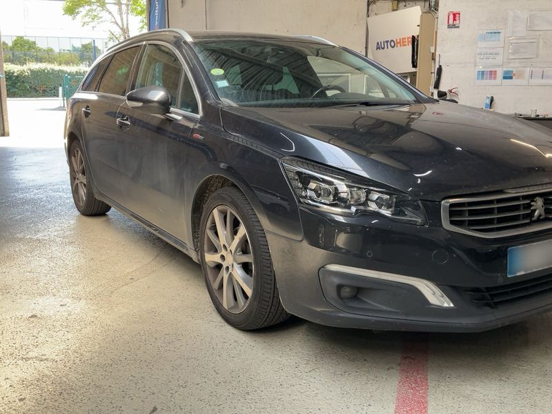 Peugeot 508 1.6 Blue-HDi GT Line 2017 – снимка 12