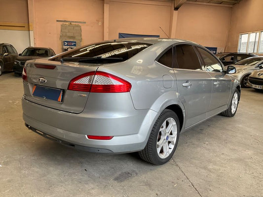 Ford Mondeo 2.0 TDCi Titanium 2009 – снимка 2