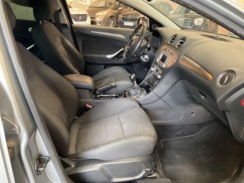 Ford Mondeo 2.0 TDCi Titanium 2009 – снимка 3