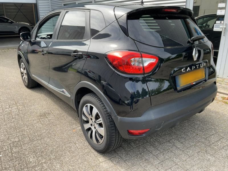 Renault Captur 0.9 Energy Limited 2016 – снимка 6