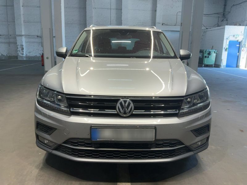 Volkswagen Tiguan 2.0 TDI Highline BlueMotion Tech 2019 – снимка 14