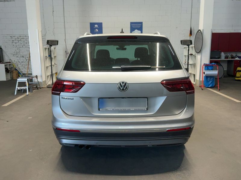 Volkswagen Tiguan 2.0 TDI Highline BlueMotion Tech 2019 – снимка 7