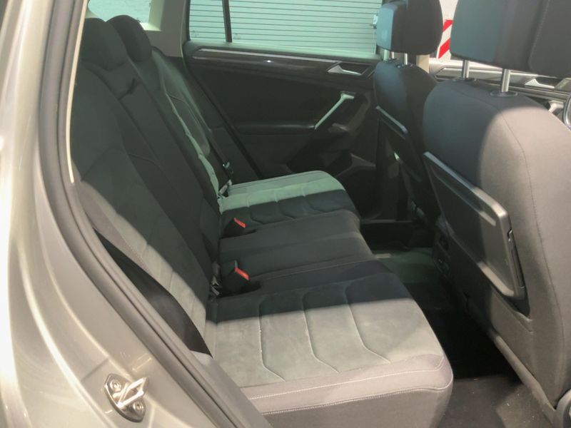 Volkswagen Tiguan 2.0 TDI Highline BlueMotion Tech 2019 – снимка 19
