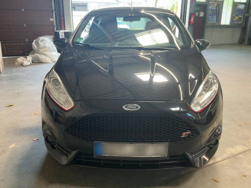 Ford Fiesta 1.6 EcoBoost ST 2015 – снимка 14