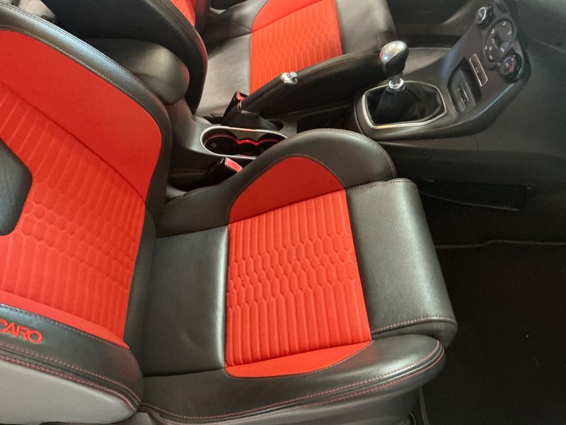Ford Fiesta 1.6 EcoBoost ST 2015 – снимка 31