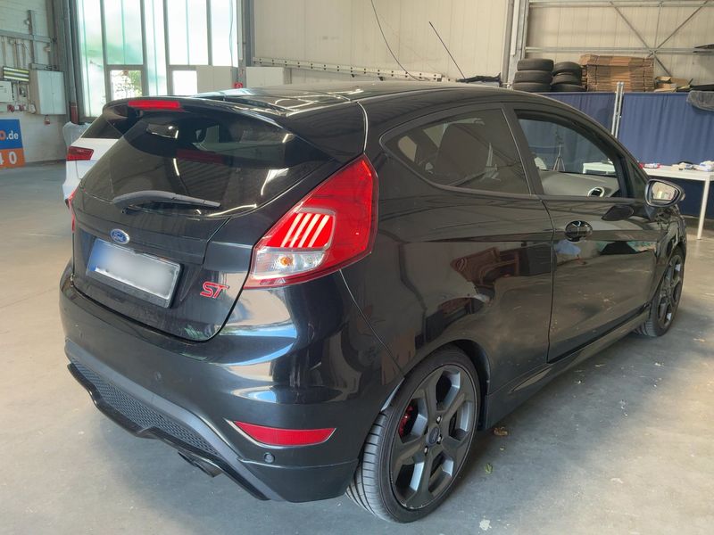 Ford Fiesta 1.6 EcoBoost ST 2015 – снимка 8