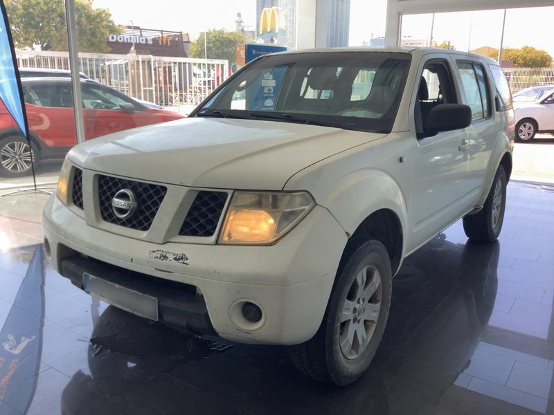 Nissan Pathfinder 2.5 dCi SE 2005 – снимка 1