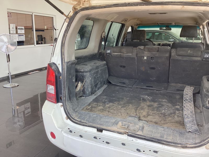 Nissan Pathfinder 2.5 dCi SE 2005 – снимка 36