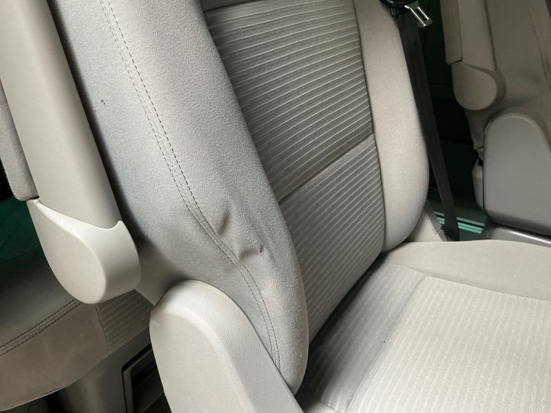 Volkswagen T5 Multivan 2.0 TDI Comfortline 4Motion 2011 – снимка 25