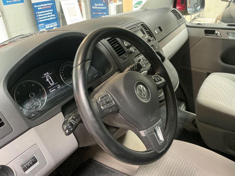 Volkswagen T5 Multivan 2.0 TDI Comfortline 4Motion 2011 – снимка 30