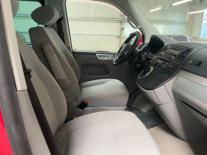 Volkswagen T5 Multivan 2.0 TDI Comfortline 4Motion 2011 – снимка 16