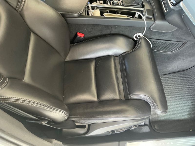 Volvo V90 Cross Country 2.0 D5 Pro AWD 2017 – снимка 23