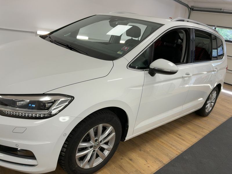 Volkswagen Touran 1.5 TSI ACT Highline BlueMotion Tech 2019 – снимка 2