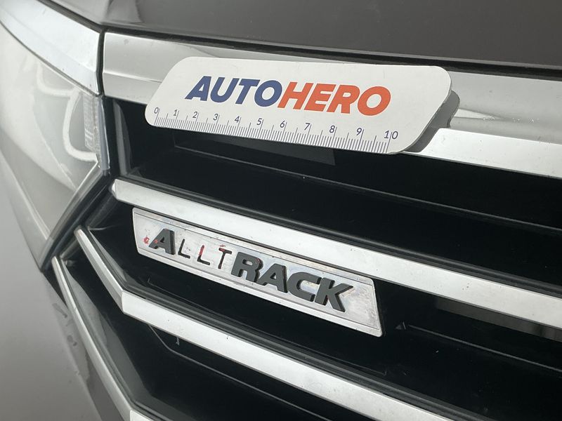 Volkswagen Passat Alltrack 2.0 TDI 4Motion BlueMotion Tech 2018 – снимка 62