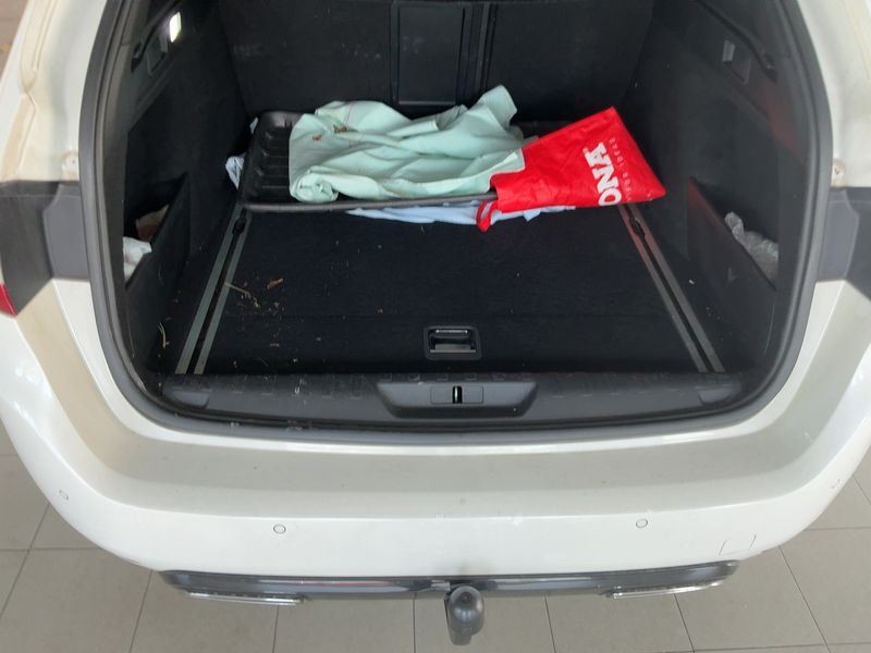 Peugeot 308 1.6 Blue-HDi GT Line 2016 – снимка 15