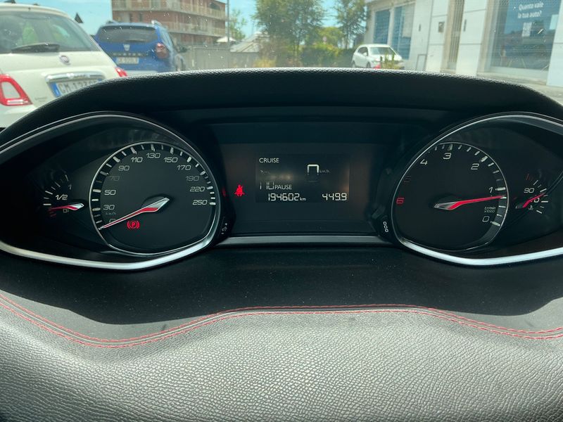 Peugeot 308 1.6 Blue-HDi GT Line 2016 – снимка 18
