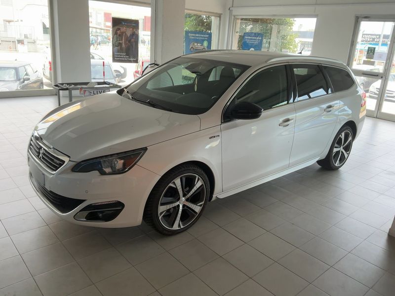 Peugeot 308 1.6 Blue-HDi GT Line 2016 – снимка 2